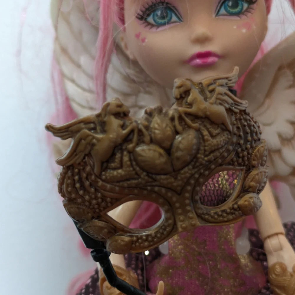 Ever After High Thronecoming C. A. Cupid Doll 2013 Mattel And Accessories, Stand